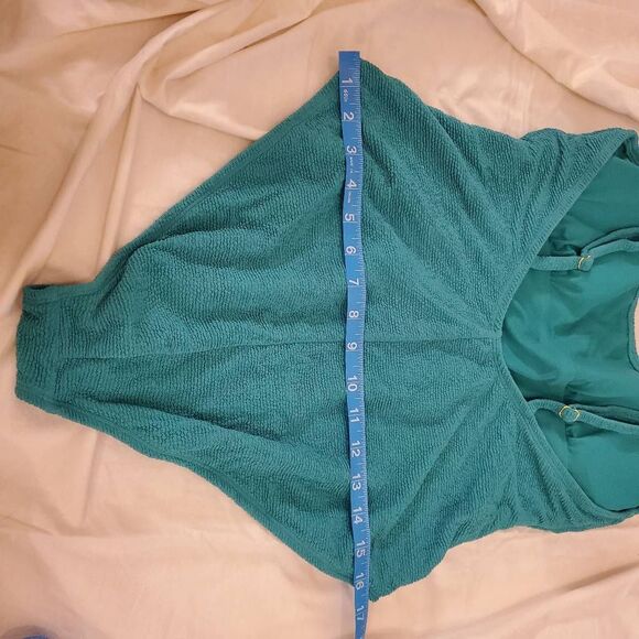 NWT Shade & Shore Turqoise Ribbed Highleg Onepiece Swimsuit. Size Large - Picture 6 of 10